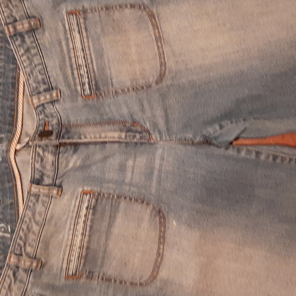 Jeans - Picture 2 of 4